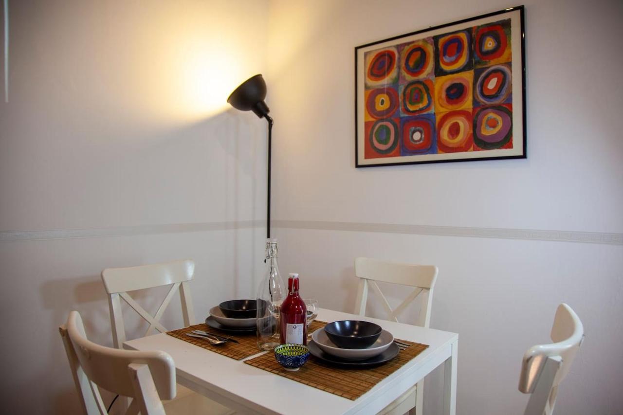 Casa Q163A Tuscolana Next To Metro Apartment Roma Ngoại thất bức ảnh